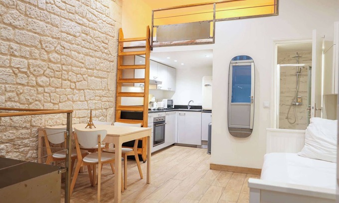 Saint-Merri Apartamento | Loft 2 BR Marais, Notre Dame AC by LCC Agency