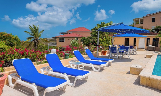 St. John's Condominio | Loft Apartment Ocean View