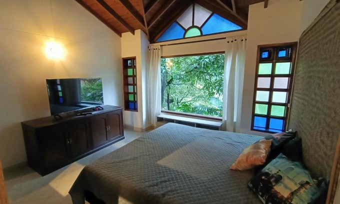 El Poblado Apartamento | Loft campestre con terraza en el Poblado apt 113