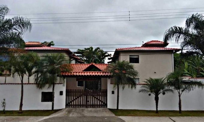 Caraguatatuba Casa | Loft Costa Azul - Massaguaçu - Caraguatatuba - AP 03 Av. Regina Margareth Passos