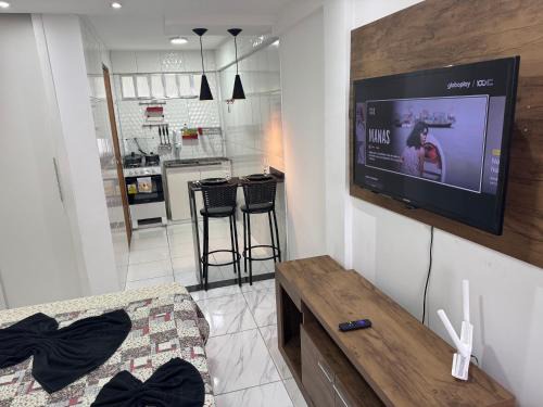Duques Apartamento | Loft em condomínio próximo à entrada da cidade