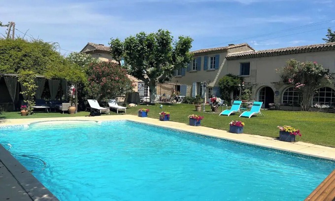 Lambesc Apartamento | Loft in 19th century stone farmhouse with garden