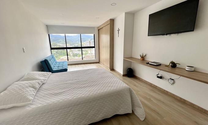 Manizales Apartamento | Loft en Avenida Santander + Vista a las montañas