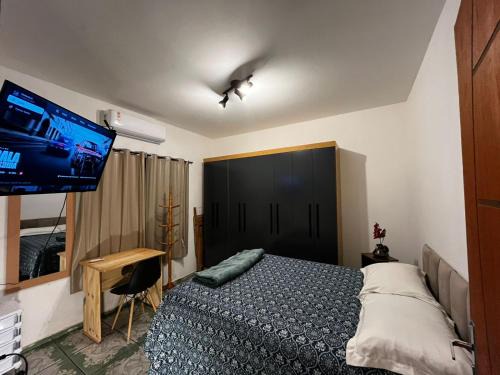Jardim Agua Boa Casa | Loft Mobiliado e Bem Localizado com Ar condicionado C
