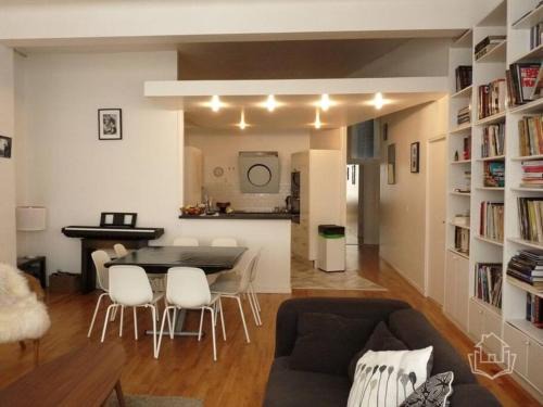 Saint-Vincent-de-Paul Apartamento | Loft très calme centre de Paris