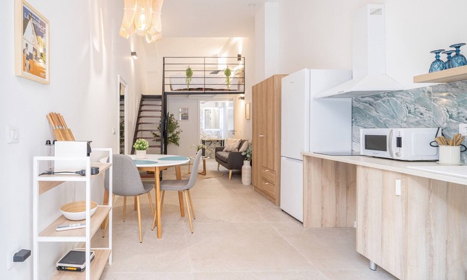 Aiora Apartamento | Loft Valencia barrio Ayora - RM 2A