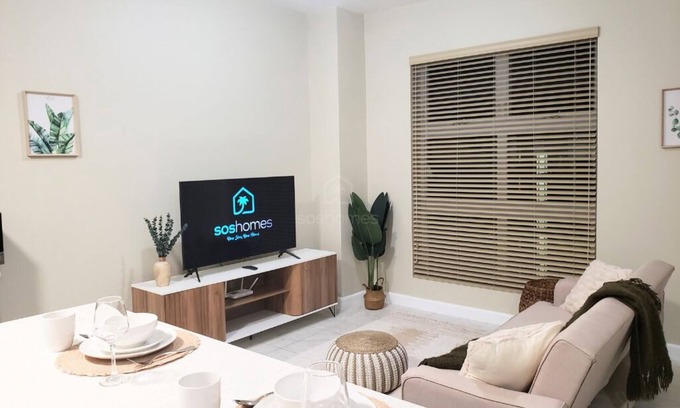 New Kingston Apartamento | Lofts 1B/R Lounge w/WiFi|Gym|near National Stadium