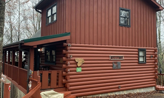 Gatlinburg - Pigeon Forge Cabina | Entrar escapada cabaña en las montañas.