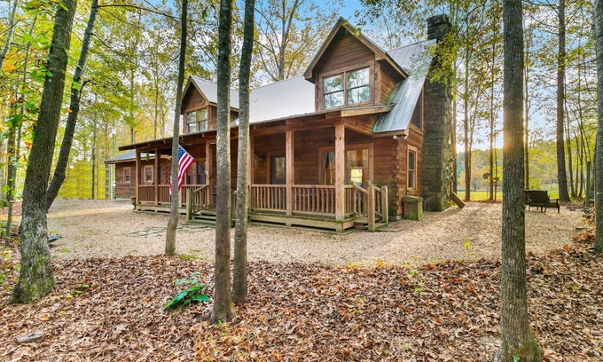 Ludlow Cabina | Log Cabin On The Lake
