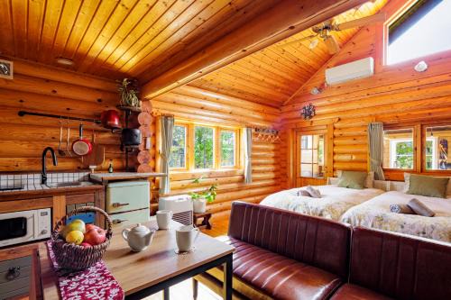 Hakuba Casa | Log Cottage KUROITA