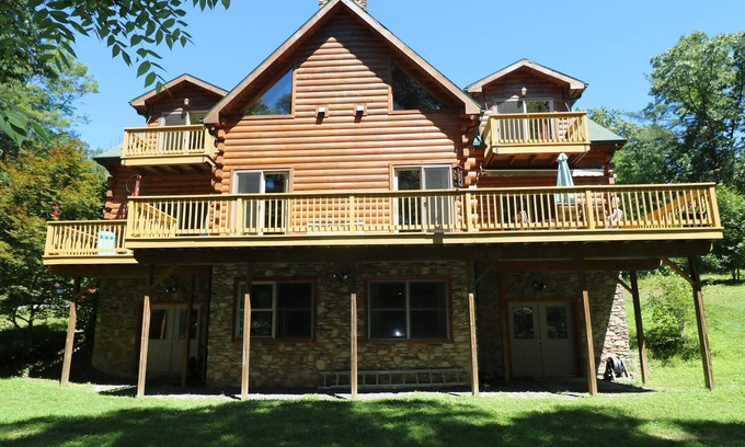 Huntingdon Cabina | Hogar del registro en el lago
