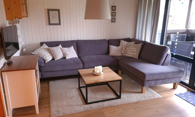 Damp Casa | Casa de troncos con amplio jardín - WiFi incluido - a solo 5 minutos de la playa