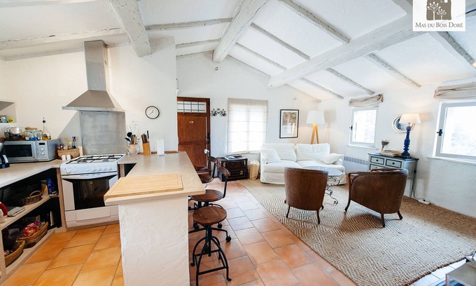 Mons Cabaña | Loge du Chauffeur, lujoso apartamento Olive Farm con hermoso diseño interior