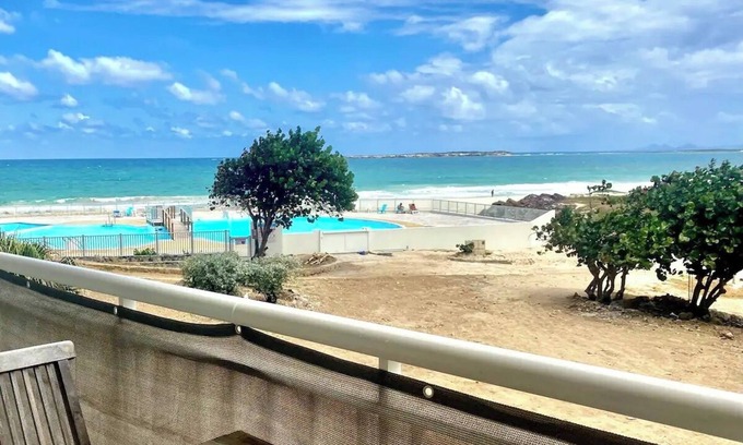Cul de Sac Apartamento | Logement 40 m2, front de mer à 50 m de la plage