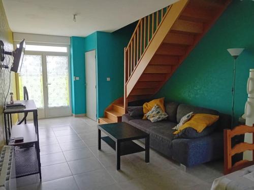 Neris-les-Bains Apartamento | Logement dans la campagne nérisienne