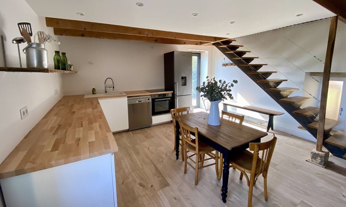 Ville-sur-Jarnioux Apartamento | Logement DE Charme AU Coeur DES Pierres Dorrees