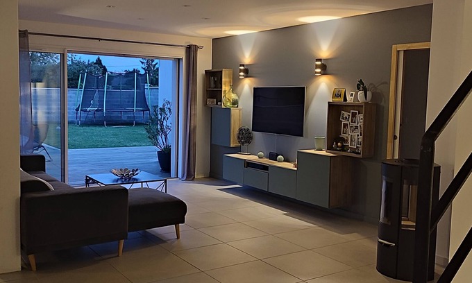 Ayguemorte-les-Graves Casa | Logement Paisible Pour UN Sejour Detente A 20 Minutes DE Bordeaux