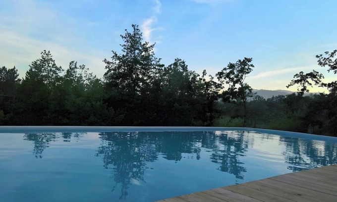 Entrepierres Cabaña | Logement insolite super confort, piscine chauffée