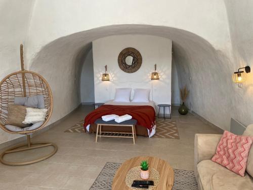 Naveil Casa | Logement troglodyte tout confort 42 min tgv Paris