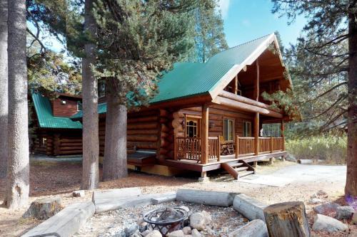 Lakeshore Casa | Loggers Landing