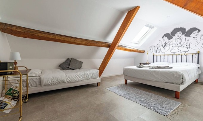Flavigny-sur-Ozerain Apartamento | Logis Colette