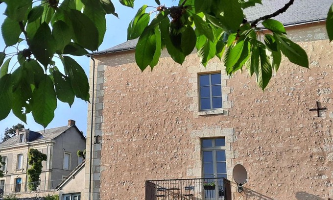 Le Grand-Pressigny Apartamento | Loire Valley village centre apartment chezANIA