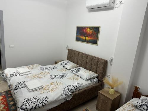 Gjirokaster Hotel | Lola's Rooms