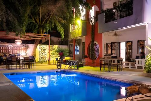 Ouakam Casa | Loman Art
