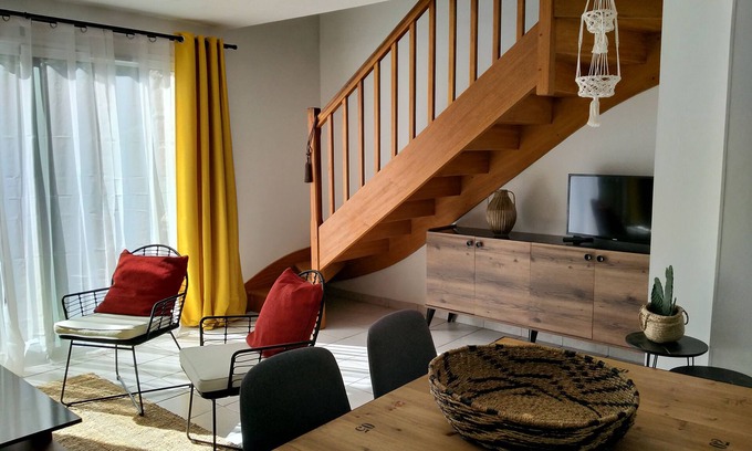 Locmaria-Grand-Champ Casa | Longère de Charme à la Campagne