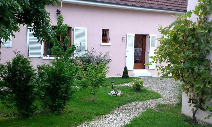 Magny-les-Aubigny Apartamento | Apartamento de 3 estrellas, capacidad para 4 personas, en el campo tranquilo