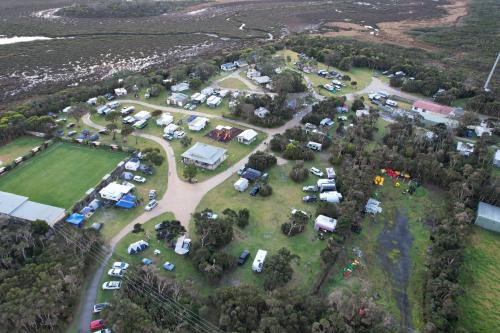Port Welshpool Otro | Long Jetty Caravan Park