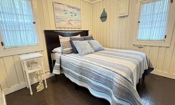 Alpena Casa | Long Lake Getaway-Hot Tub-Pet Friendly-Near Alpena