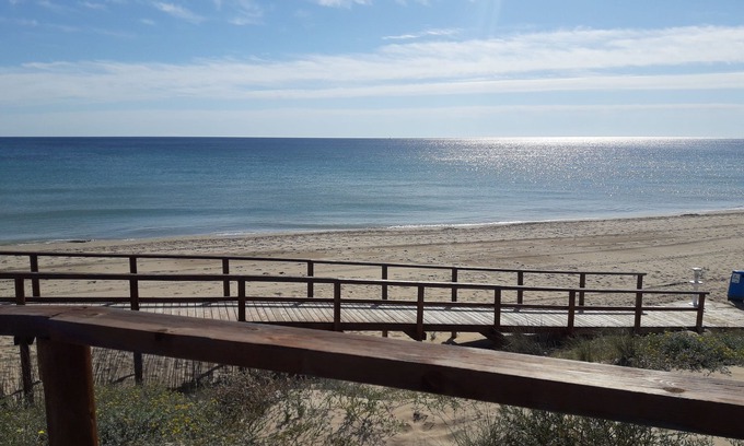 Els Arenals del Sol Apartamento | LARGA ESTANCIA sept a junio consultar precios!!Precioso apartamento en Arenales