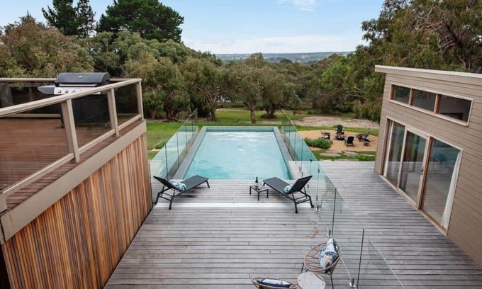 Red Hill Casa | Long View at Red Hill, pool, pet friendly, rural retreat