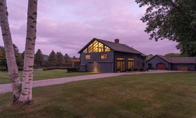 Lakeville Casa | Longpond Farm House and Loft