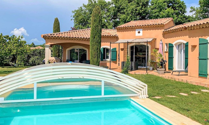 Montboucher-sur-Jabron Casa | Alojamiento de 4 habitaciones en Montbouchet-sur-Jabron