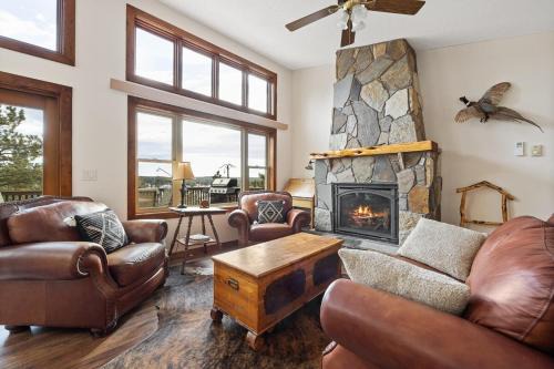 Custer Casa | Lookout Lodge