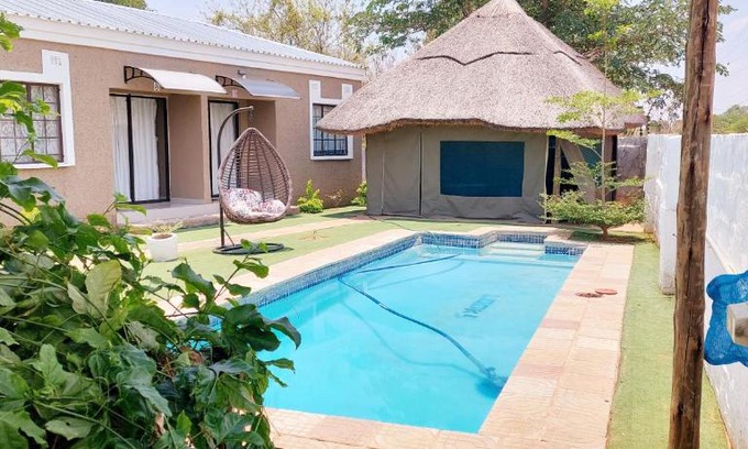 Kasane Apartamento | Looks cottages self catering apartments