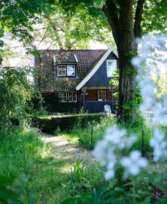Reutum Casa | LooSan Lodges Gastenhuis