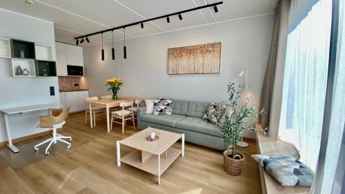 Kesklinn Apartamento | Lootsi Haven - Modern City Apartment with Free Parking
