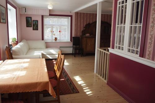 Nomme Apartamento | Lootuse Apartment
