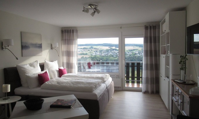 Sankt Goarshausen Apartamento | Loreley Lounge vacation apartment in the idyllic Rhine valley
