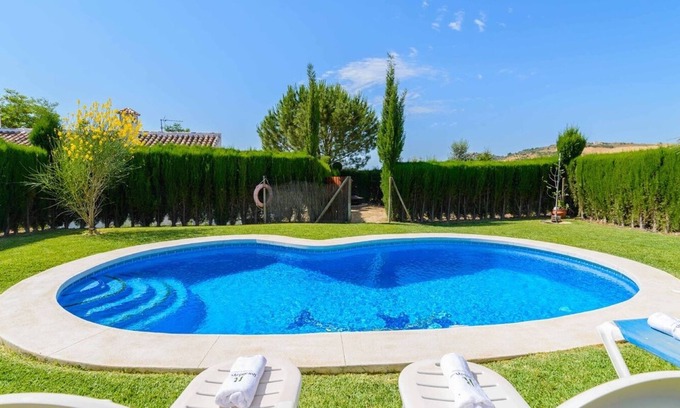 Antequera Villa | Los Colorines Antequera - La Higuera by Ruralidays
