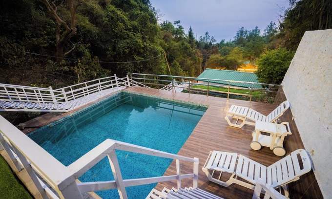Mussoorie Cabina | Lose yourself in Nature