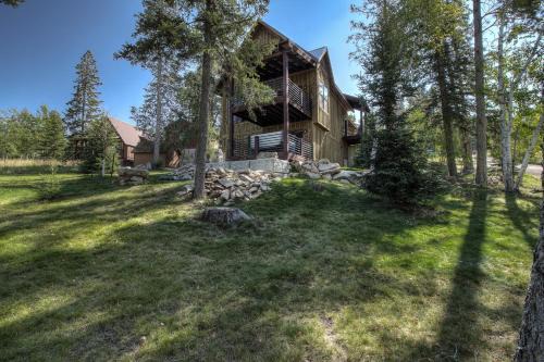 Lead Casa | Lost Buffalo Lodge