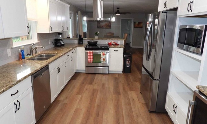 Bastrop Casa | Lost Pine Retreat: Charming 4-bedroom House