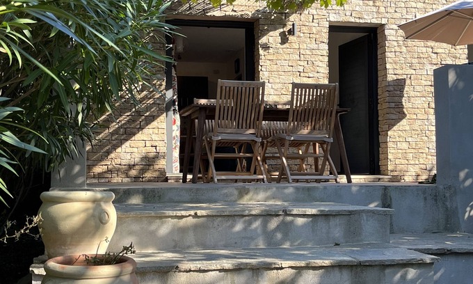 Erbalunga Casa | Un montón de encanto y comodidad para este granero de piedra corsera
