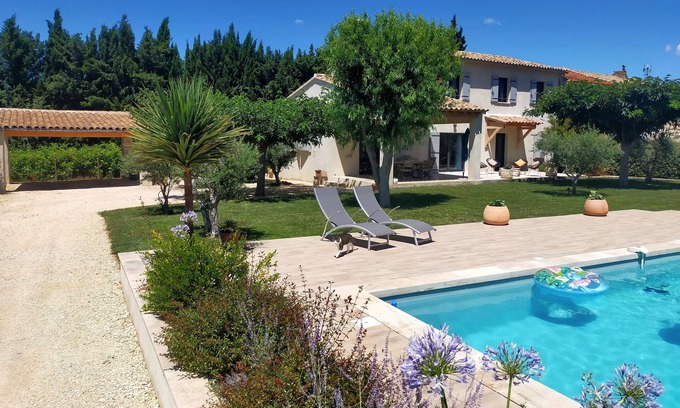 Eygalieres Villa | Lou Mazet provençal à Eygalières - Private swimming pool