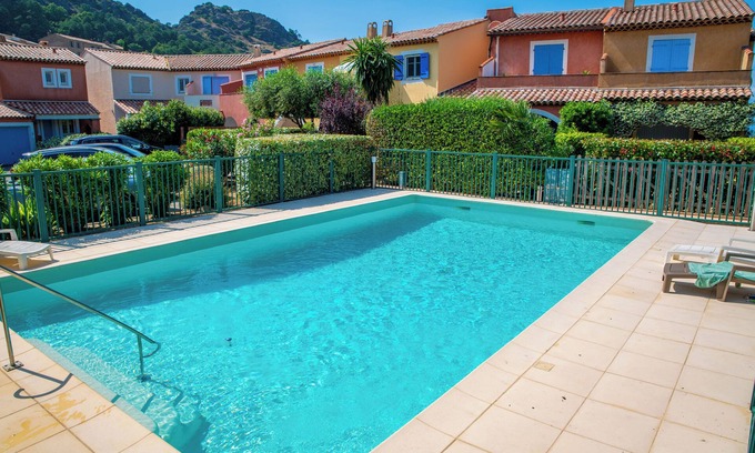 La Garde-Freinet Apartamento | Lou Paradou - Village, pool and parking