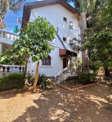 Ambohibao Casa | Louisiana Guest House